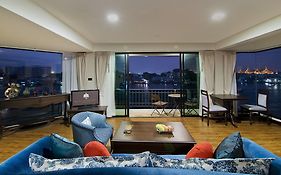 Baan Wanglang Riverside, Bangkok